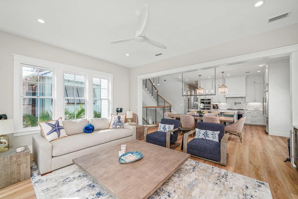 112 Echo Ln, Port St. Joe 32456