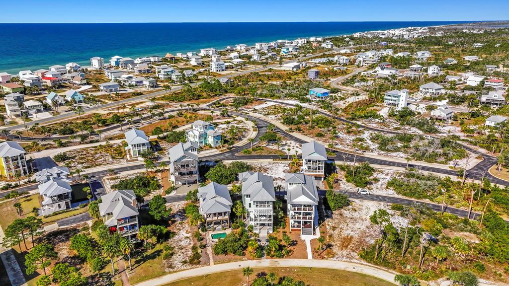 112 Echo Ln, Port St. Joe 32456