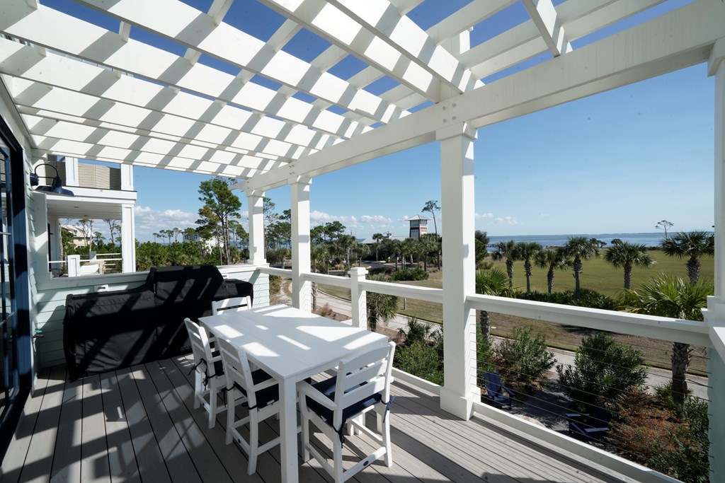 112 Echo Ln, Port St. Joe 32456