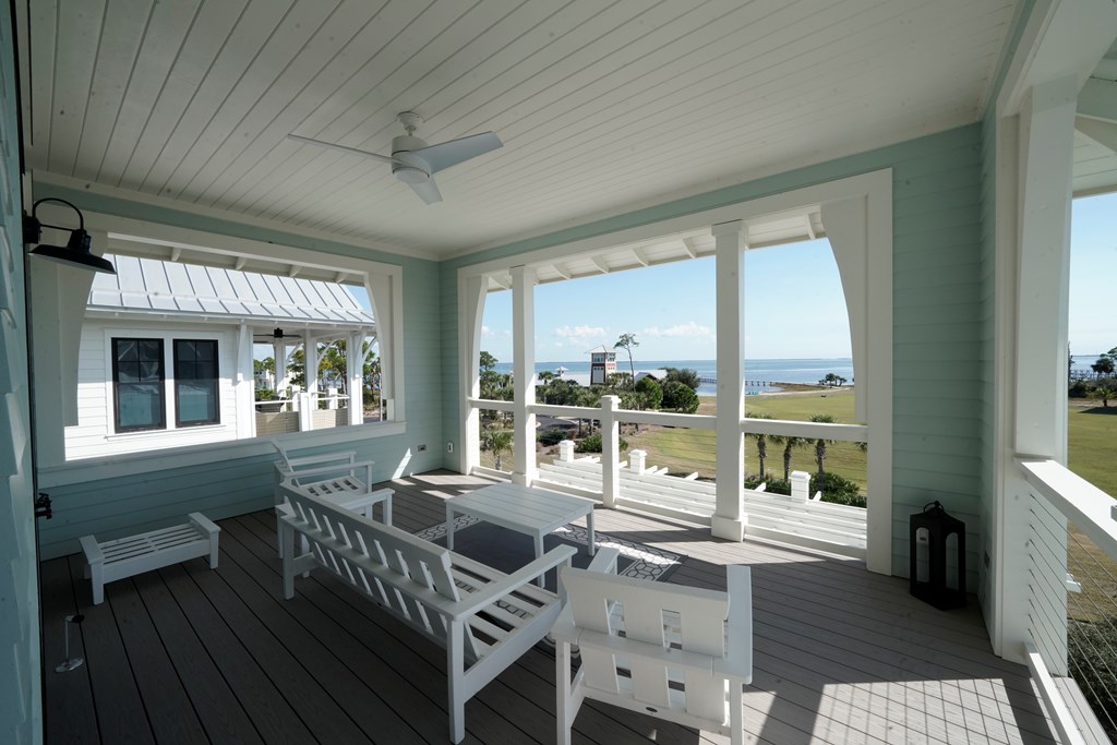 112 Echo Ln, Port St. Joe 32456