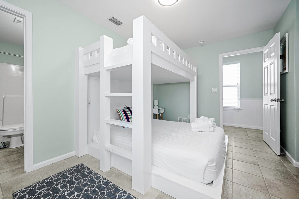 6134 Cr 30-a, Port St. Joe 32456