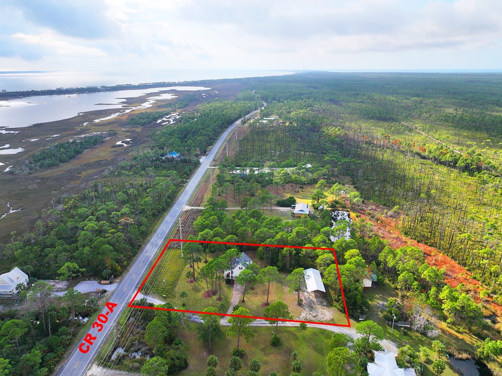 9501 Cr 30-a, Port St. Joe 32456