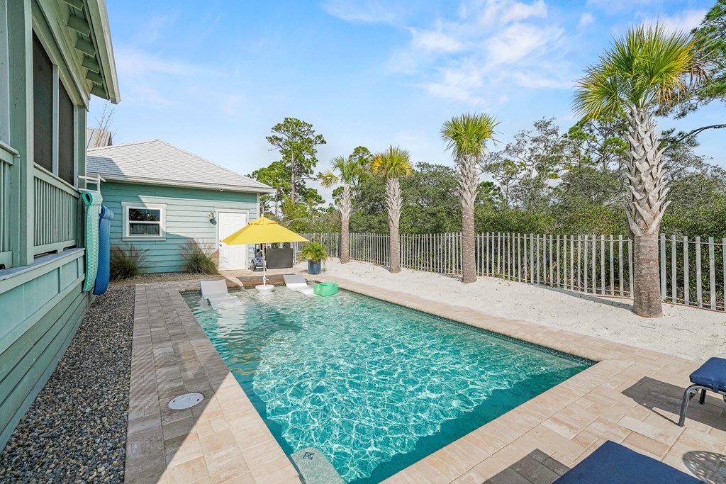 606 Tide Water Dr, Port St. Joe 32456