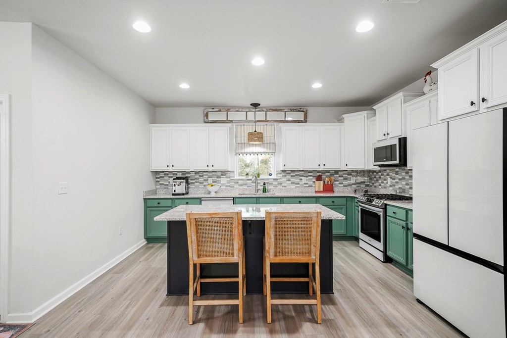 606 Tide Water Dr, Port St. Joe 32456