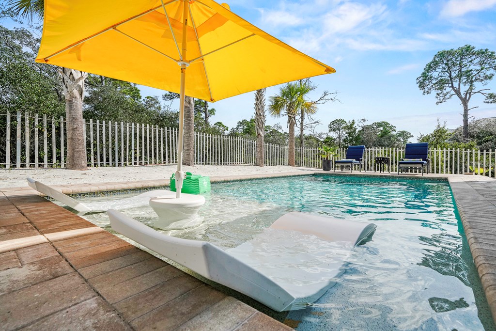 606 Tide Water Dr, Port St. Joe 32456