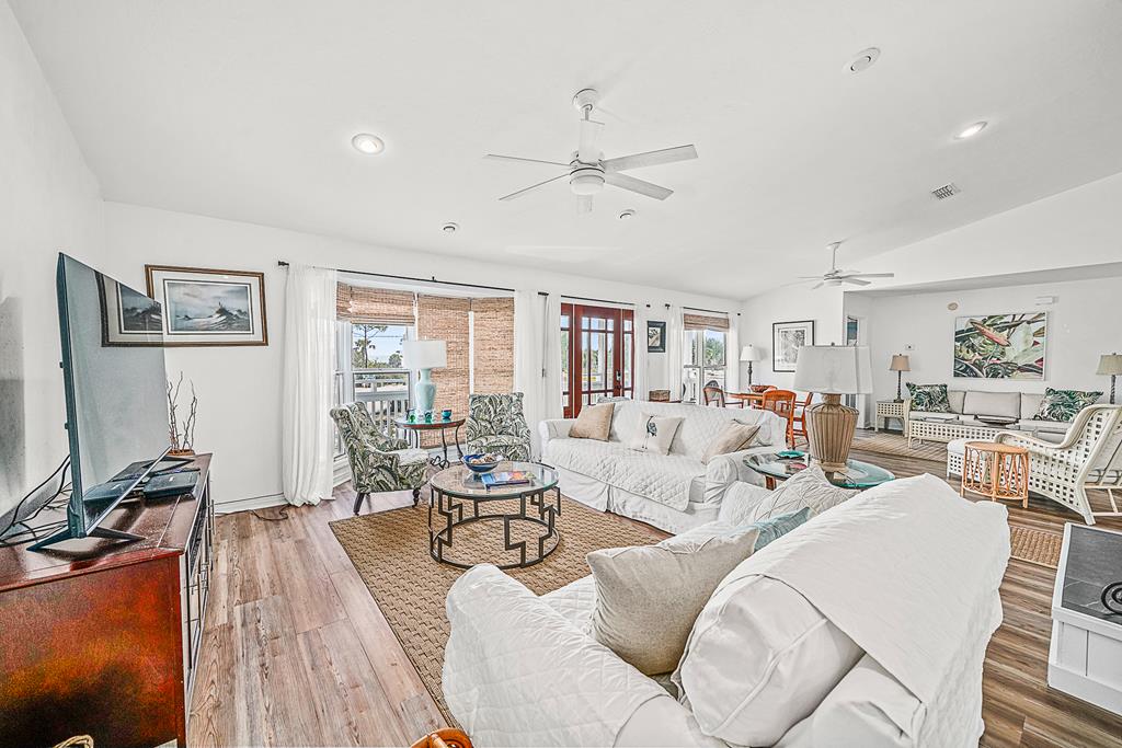 7181 Leeward St, Port St. Joe 32456