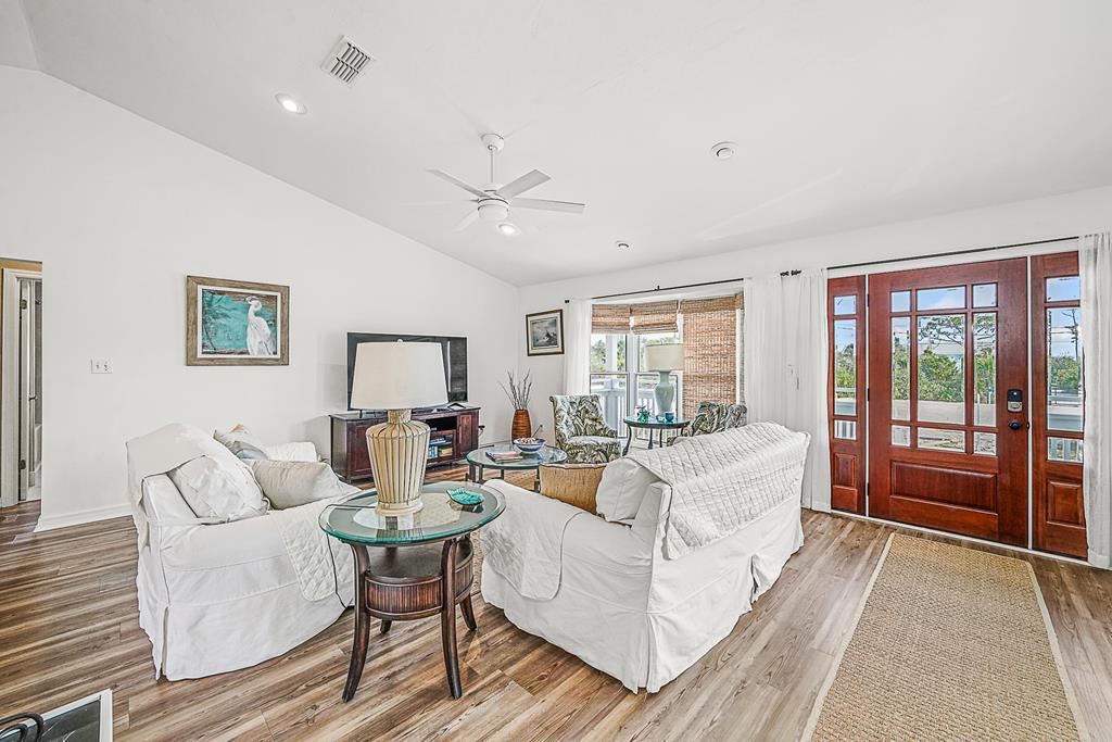 7181 Leeward St, Port St. Joe 32456