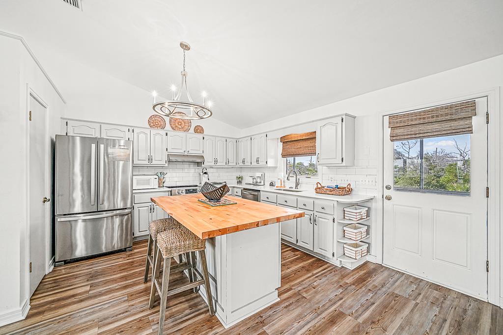 7181 Leeward St, Port St. Joe 32456