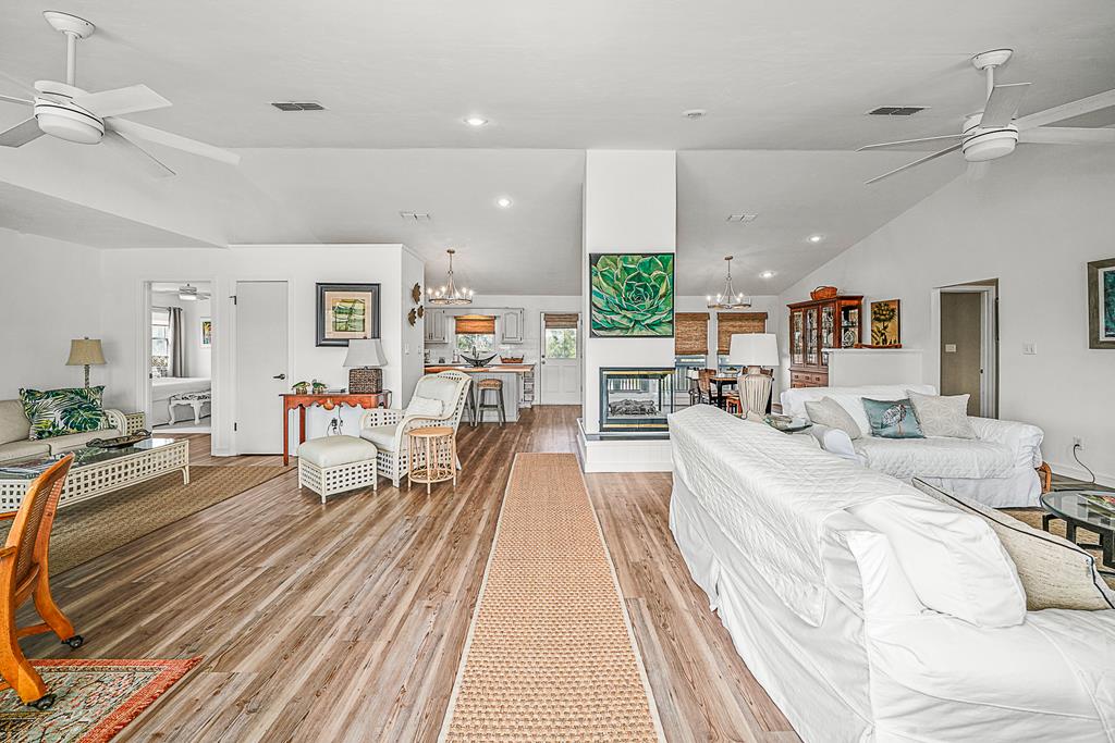 7181 Leeward St, Port St. Joe 32456