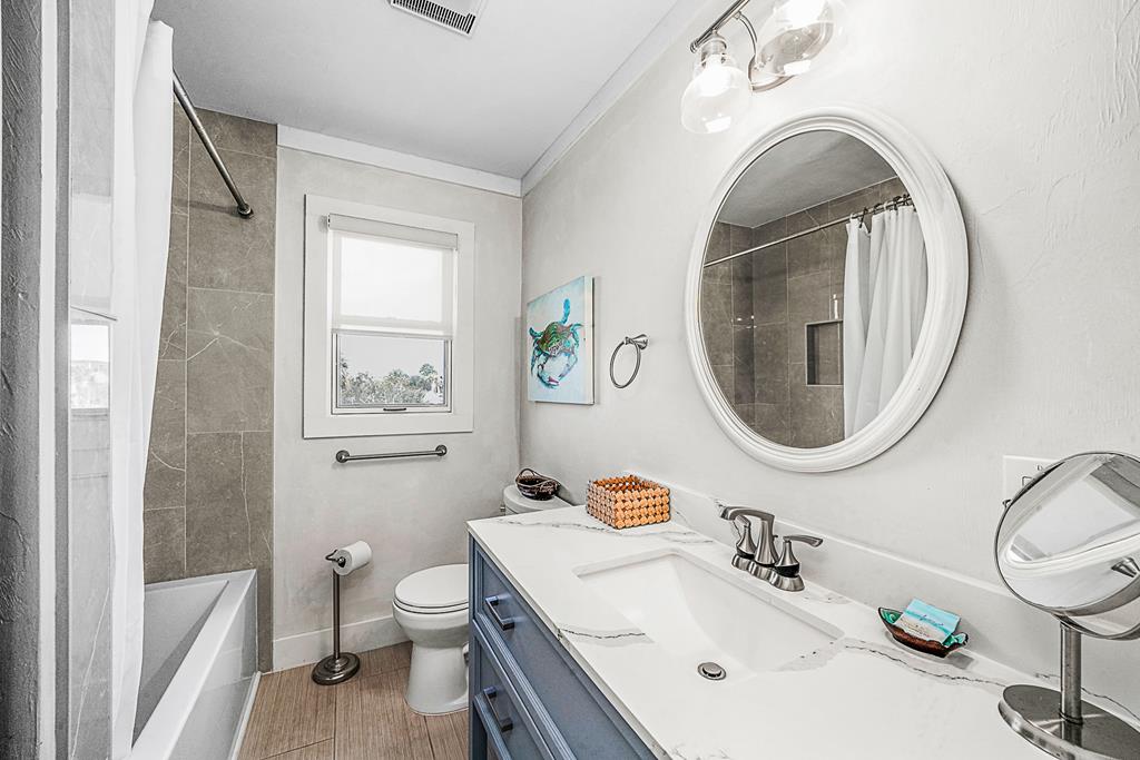 7181 Leeward St, Port St. Joe 32456