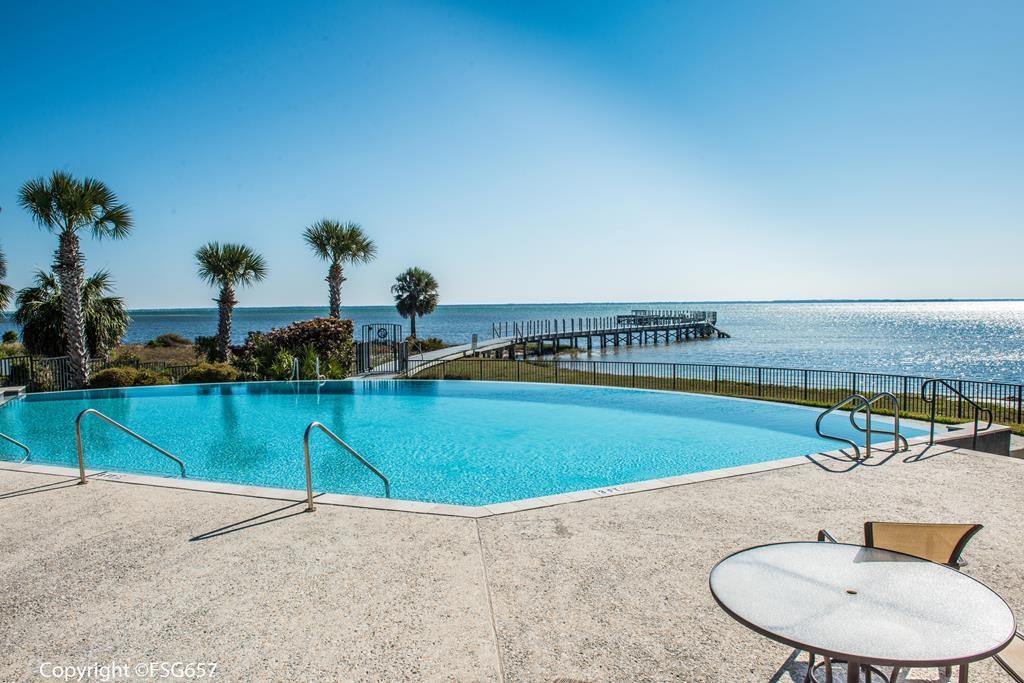 114 N Echo Ln, Port St. Joe 32456