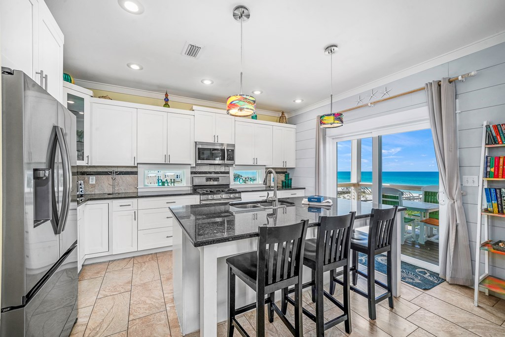 123 Sapodilla Ln, Port St. Joe 32456