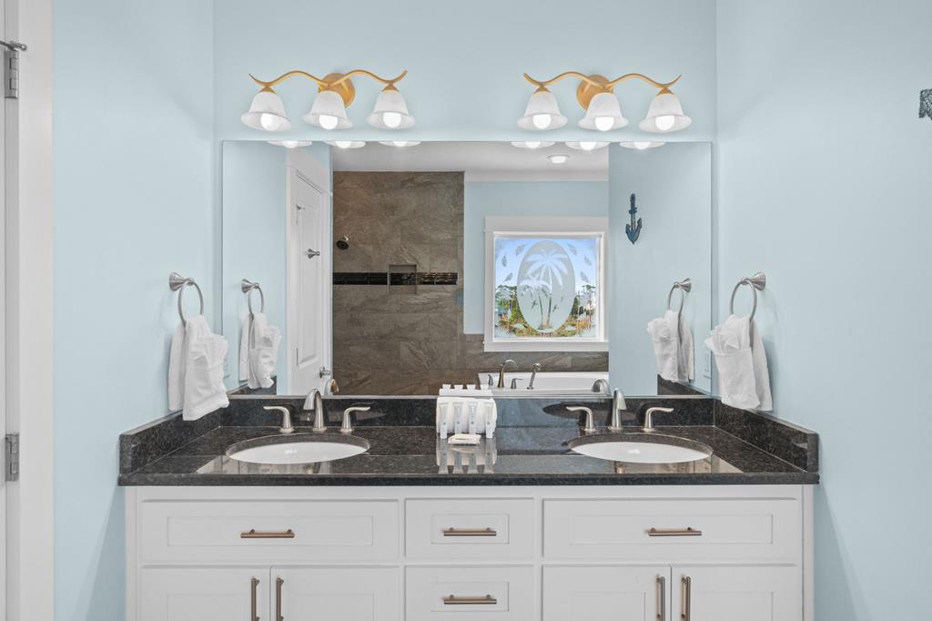 123 Sapodilla Ln, Port St. Joe 32456