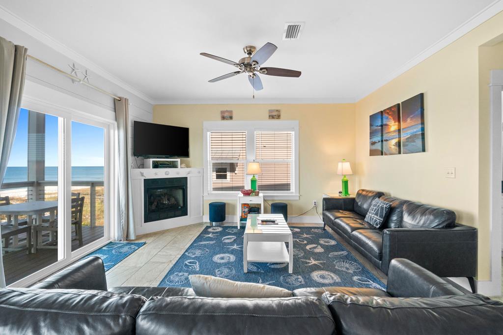 123 Sapodilla Ln, Port St. Joe 32456