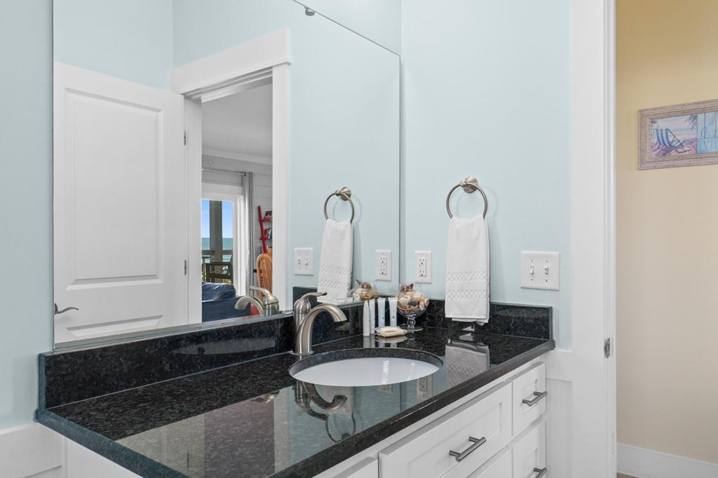 123 Sapodilla Ln, Port St. Joe 32456