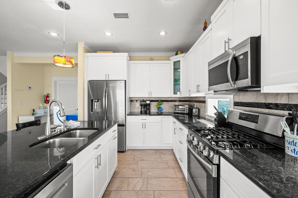 123 Sapodilla Ln, Port St. Joe 32456