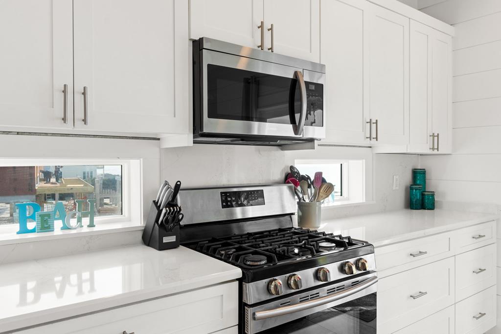 123 Sapodilla Ln, Port St. Joe 32456