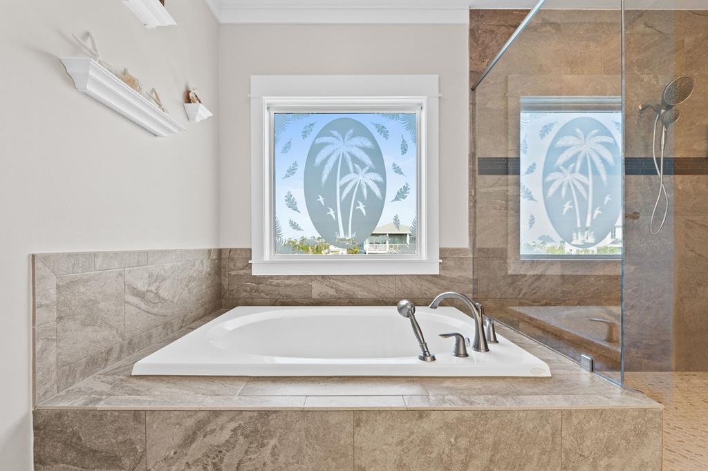 123 Sapodilla Ln, Port St. Joe 32456