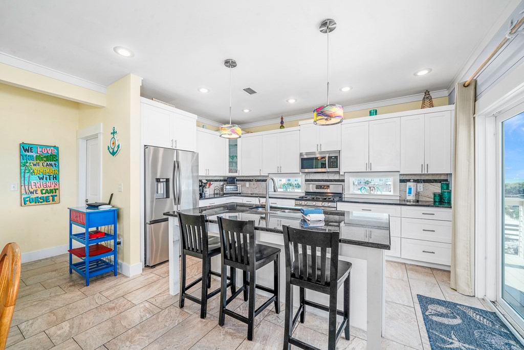 123 Sapodilla Ln, Port St. Joe 32456