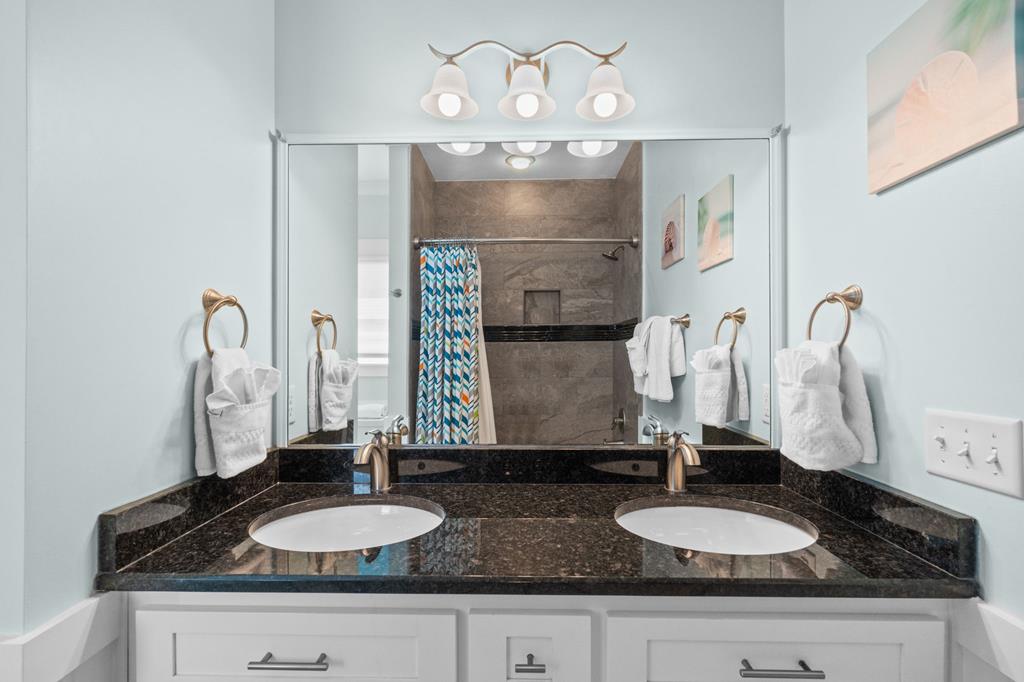 123 Sapodilla Ln, Port St. Joe 32456