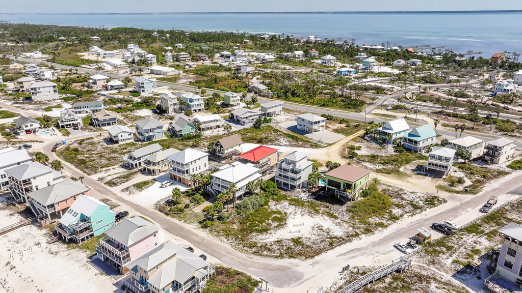 286 White Sands Dr, Port St. Joe 32456