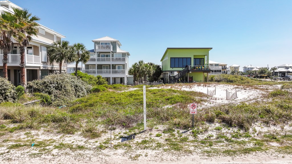 286 White Sands Dr, Port St. Joe 32456