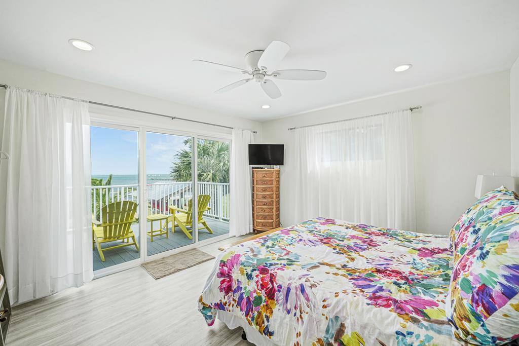 7124 Leeward St, Port St. Joe 32456