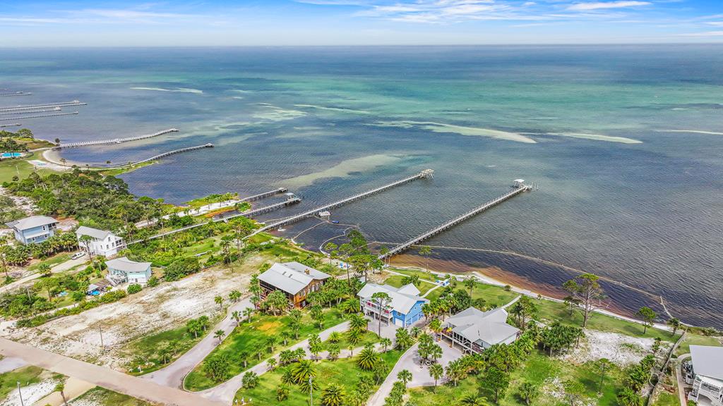 7124 Leeward St, Port St. Joe 32456