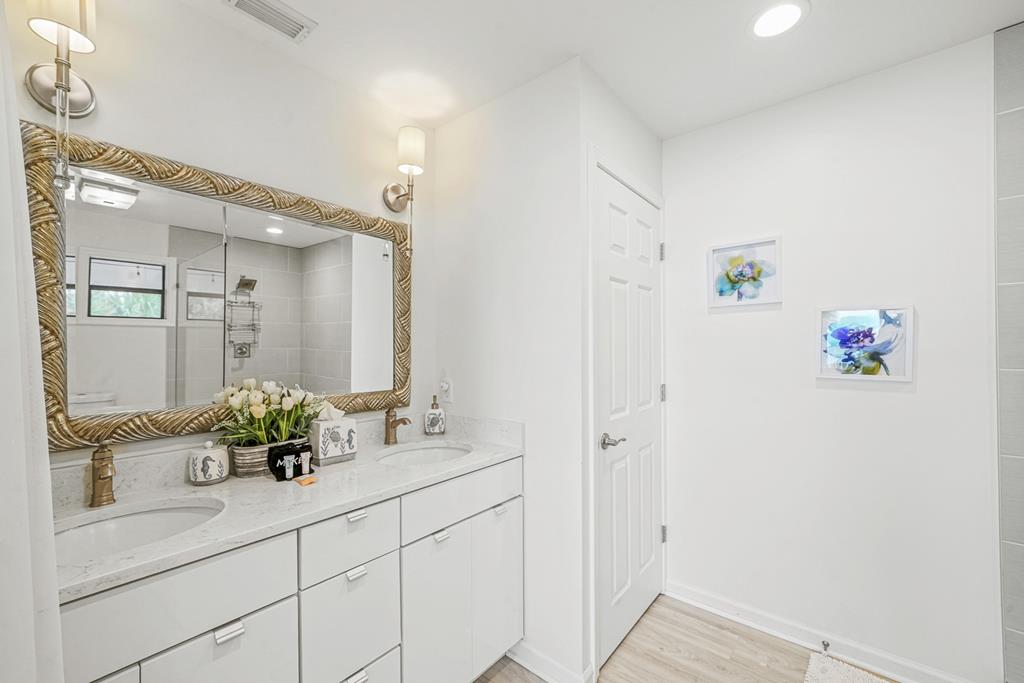 7124 Leeward St, Port St. Joe 32456