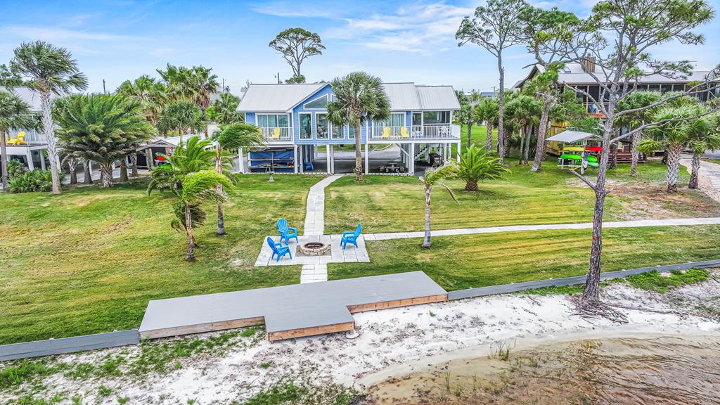 7124 Leeward St, Port St. Joe 32456