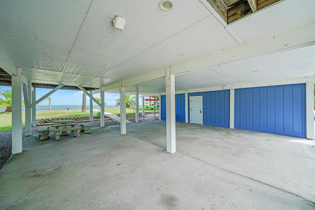 7124 Leeward St, Port St. Joe 32456