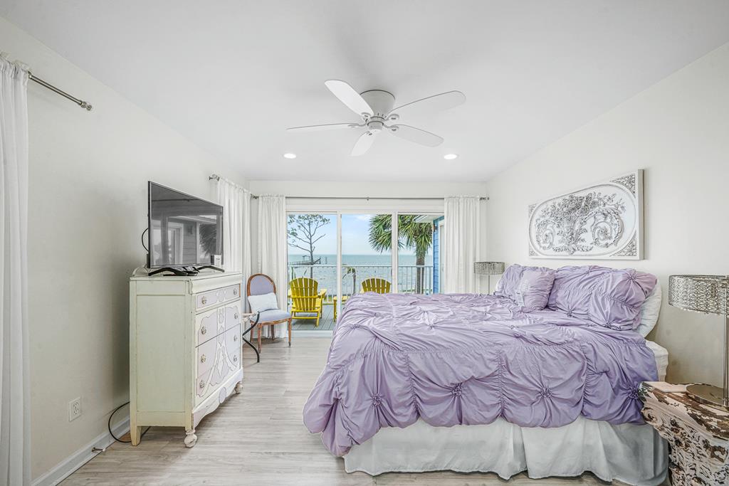 7124 Leeward St, Port St. Joe 32456