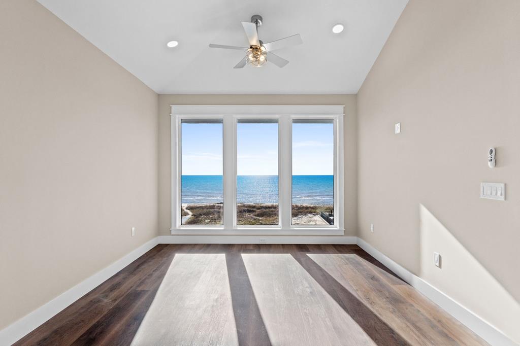 9106 Hwy 98 W, Port St. Joe 32456