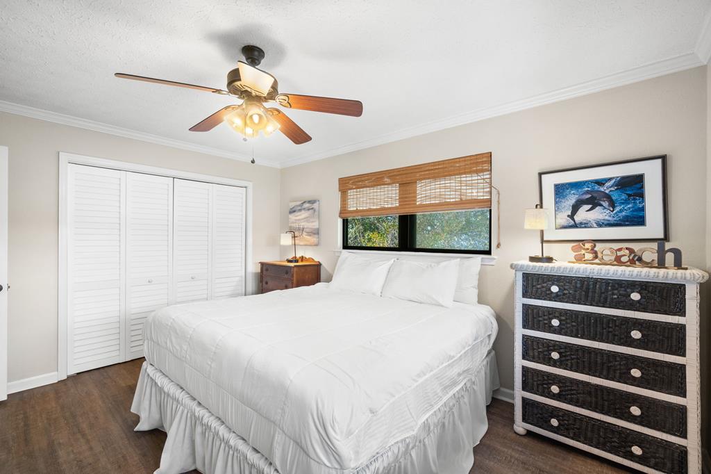 128 Boardwalk Ave, Port St. Joe 32456