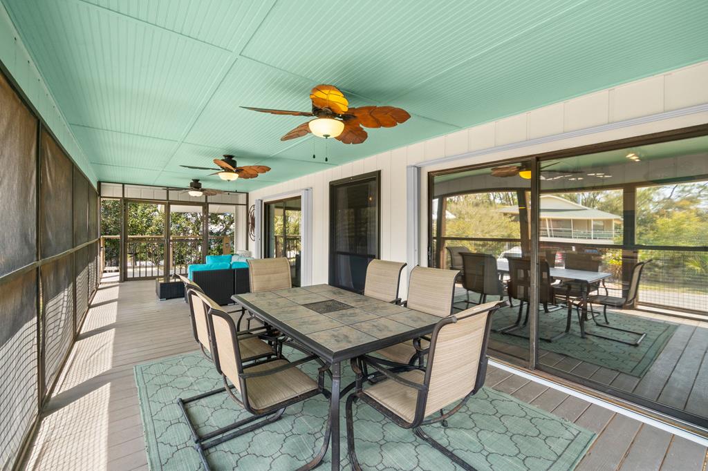 128 Boardwalk Ave, Port St. Joe 32456