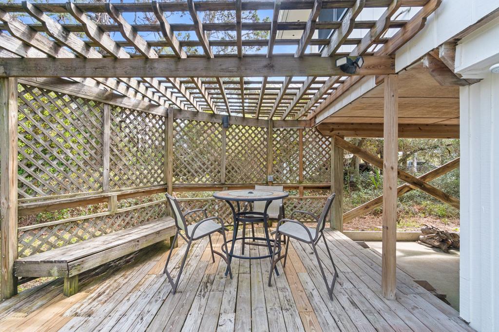 128 Boardwalk Ave, Port St. Joe 32456