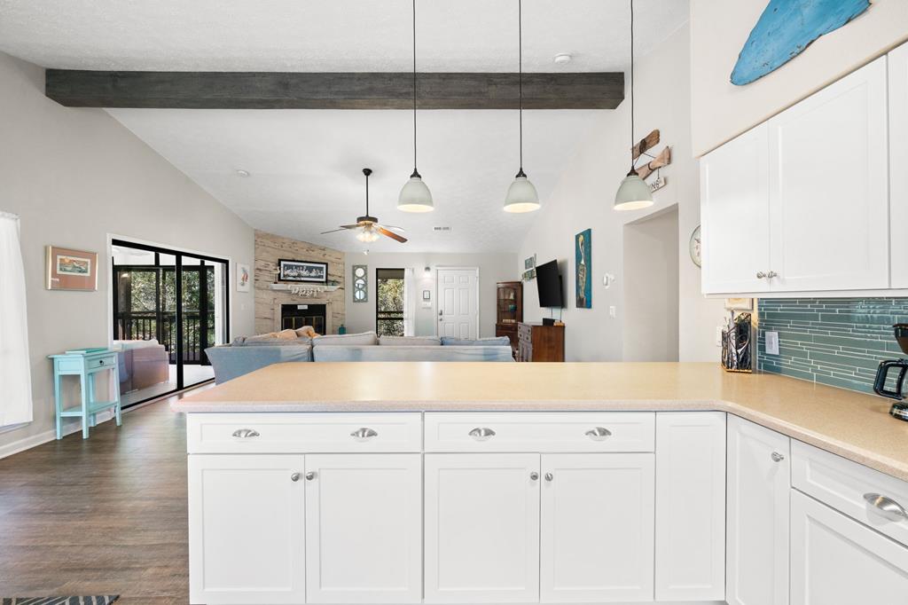 128 Boardwalk Ave, Port St. Joe 32456