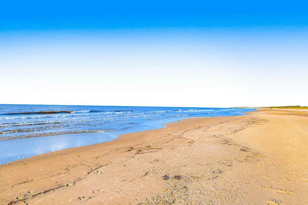 128 Boardwalk Ave, Port St. Joe 32456