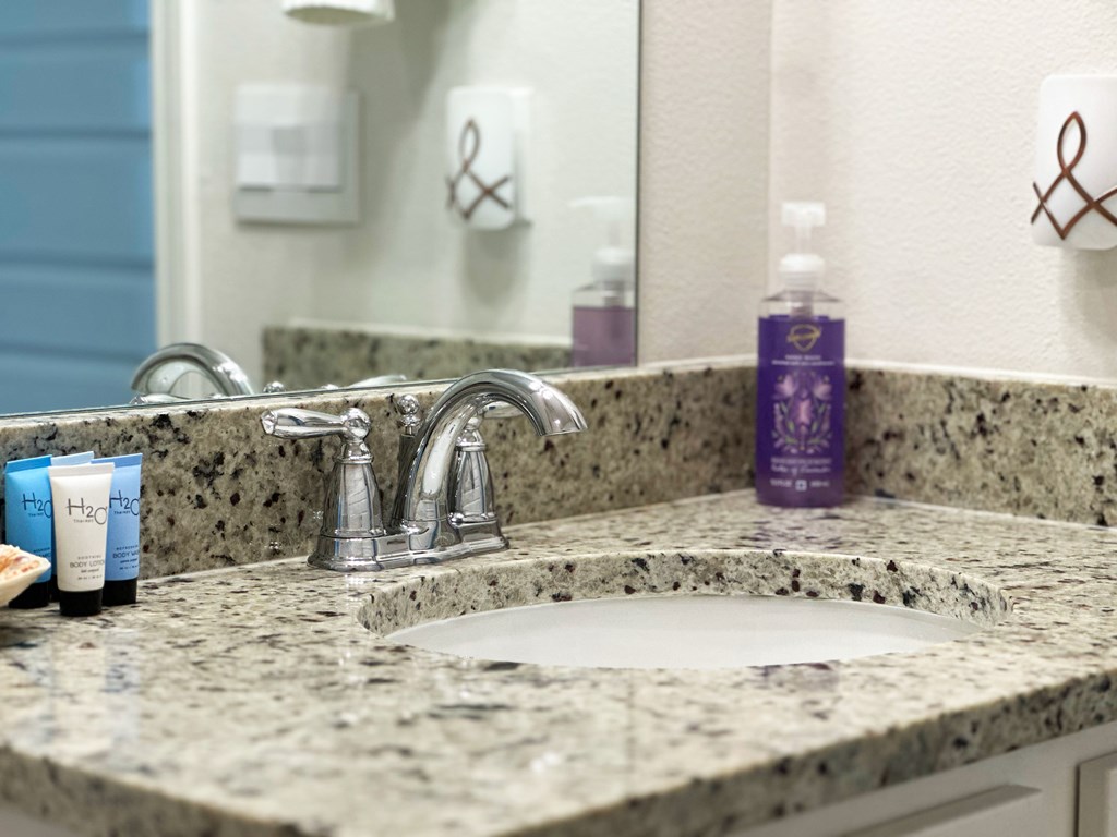 960 Backwater Rd, Port St. Joe 32456