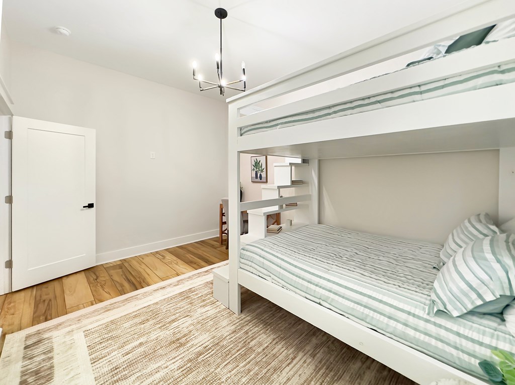 185 Swirly Sun Dr, 32456