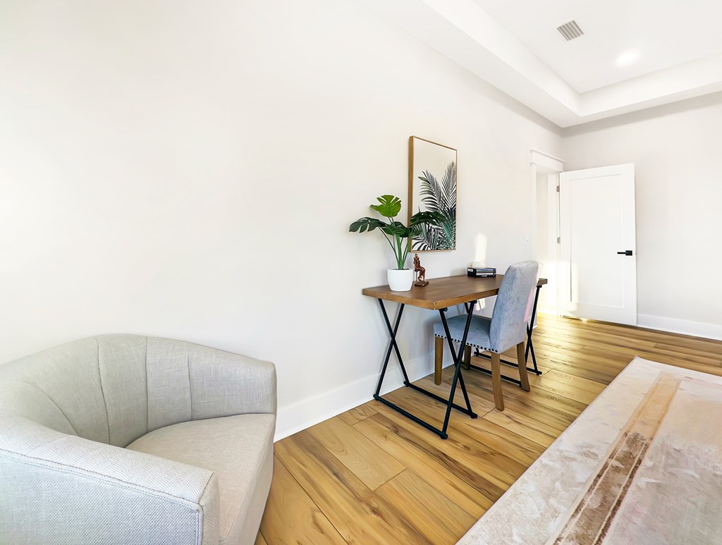 185 Swirly Sun Dr, 32456