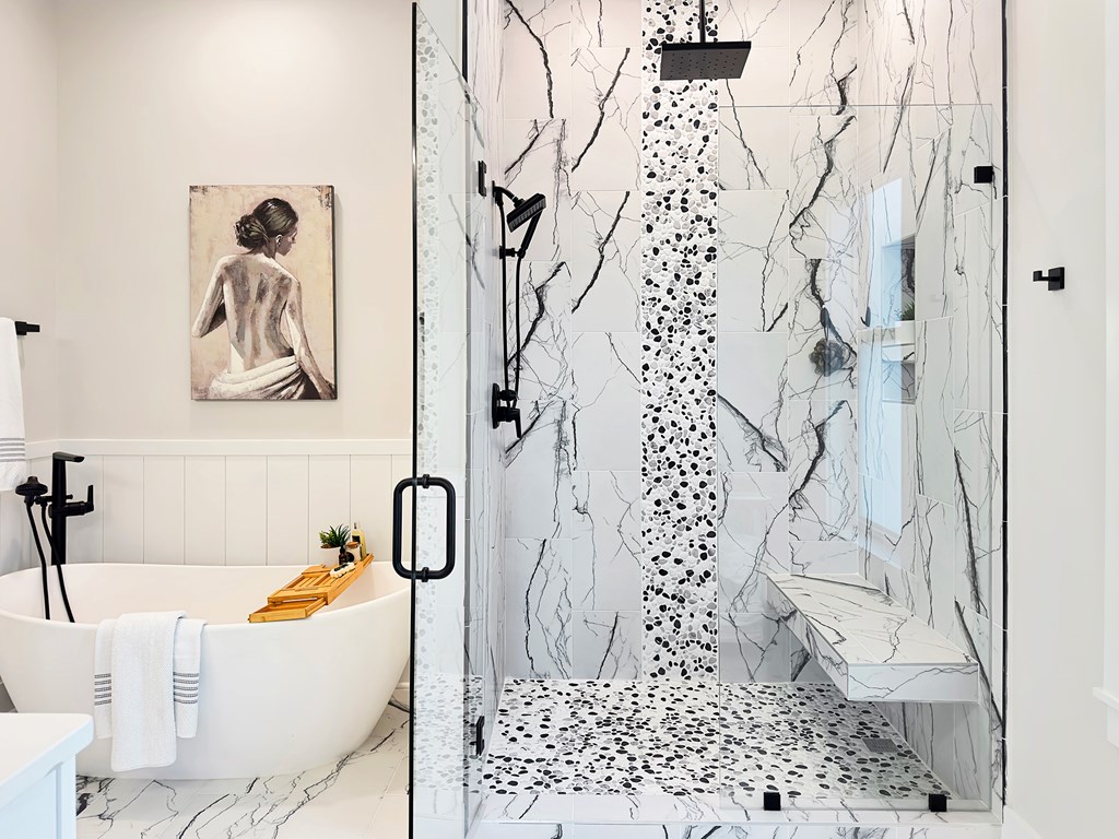 185 Swirly Sun Dr, 32456