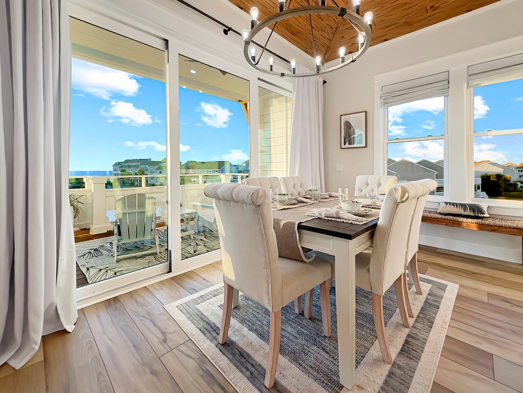 185 Swirly Sun Dr, 32456