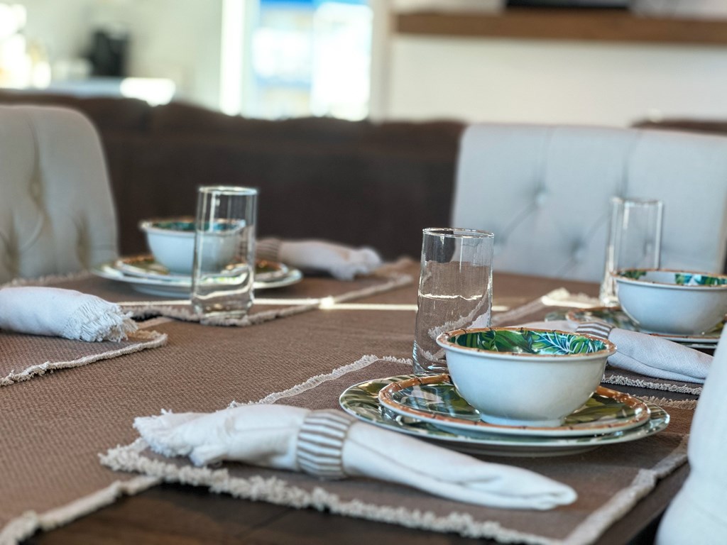 185 Swirly Sun Dr, 32456