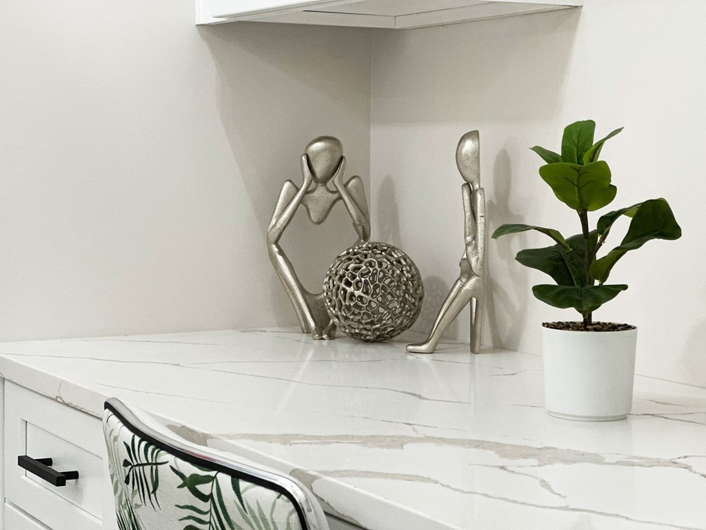 185 Swirly Sun Dr, 32456