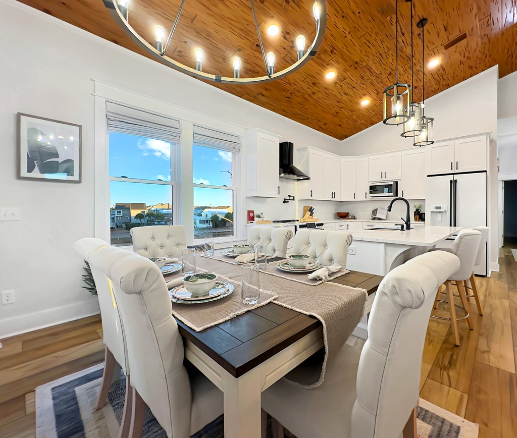 185 Swirly Sun Dr, 32456