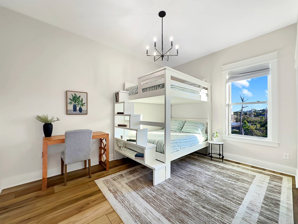 185 Swirly Sun Dr, 32456