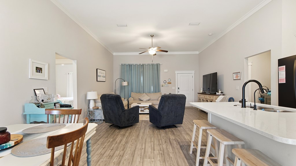 102 St Charles St, 32456