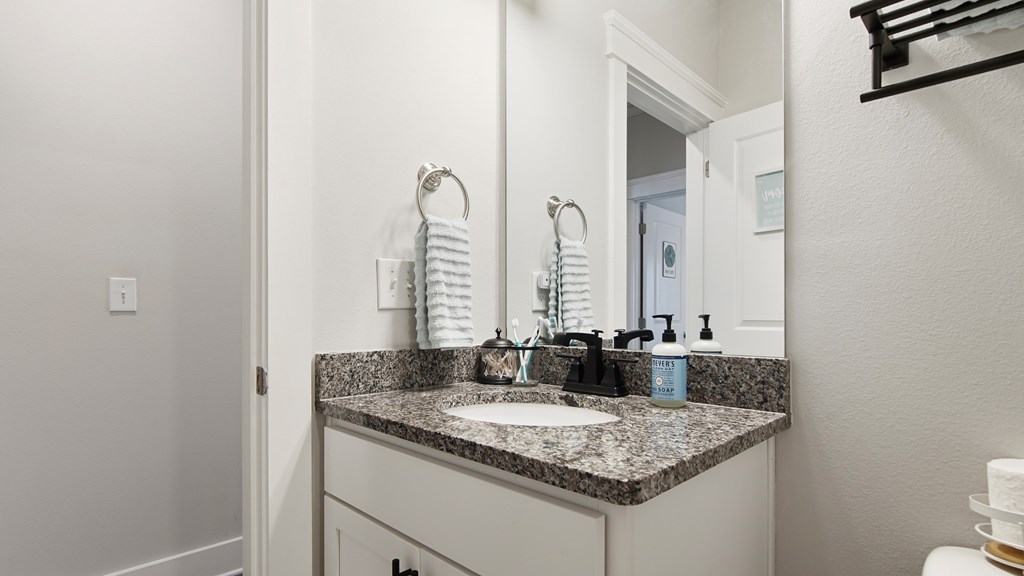 102 St Charles St, 32456