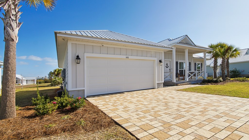 102 St Charles St, 32456